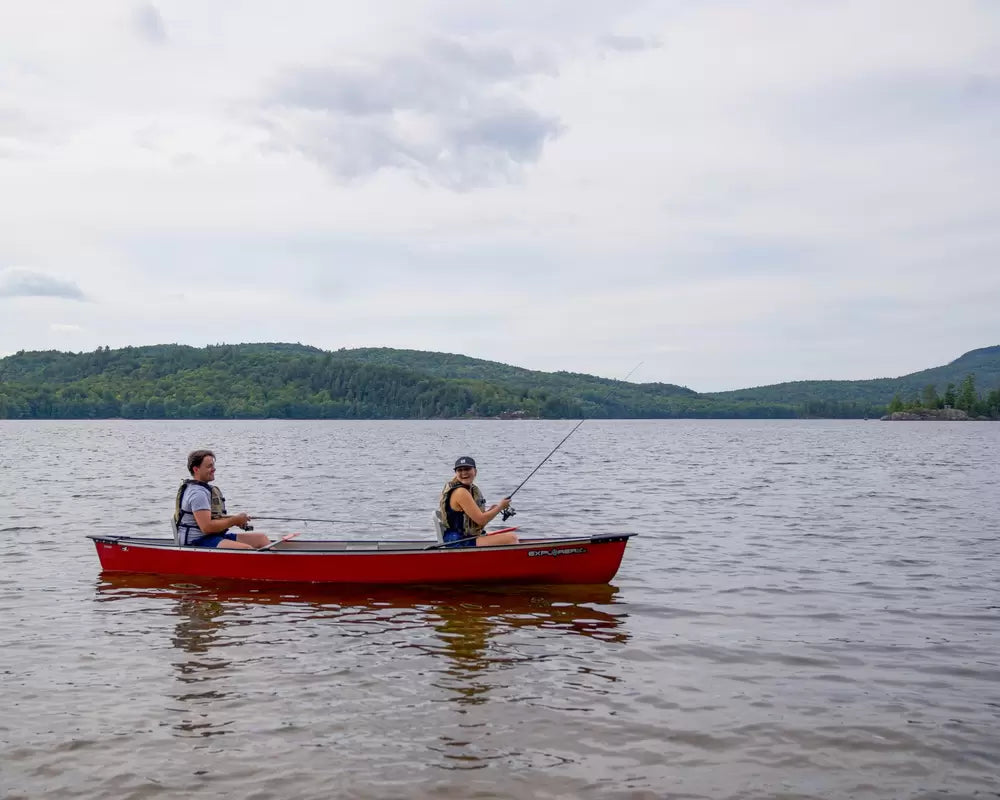 Explorer 14.6 DLX Canoe