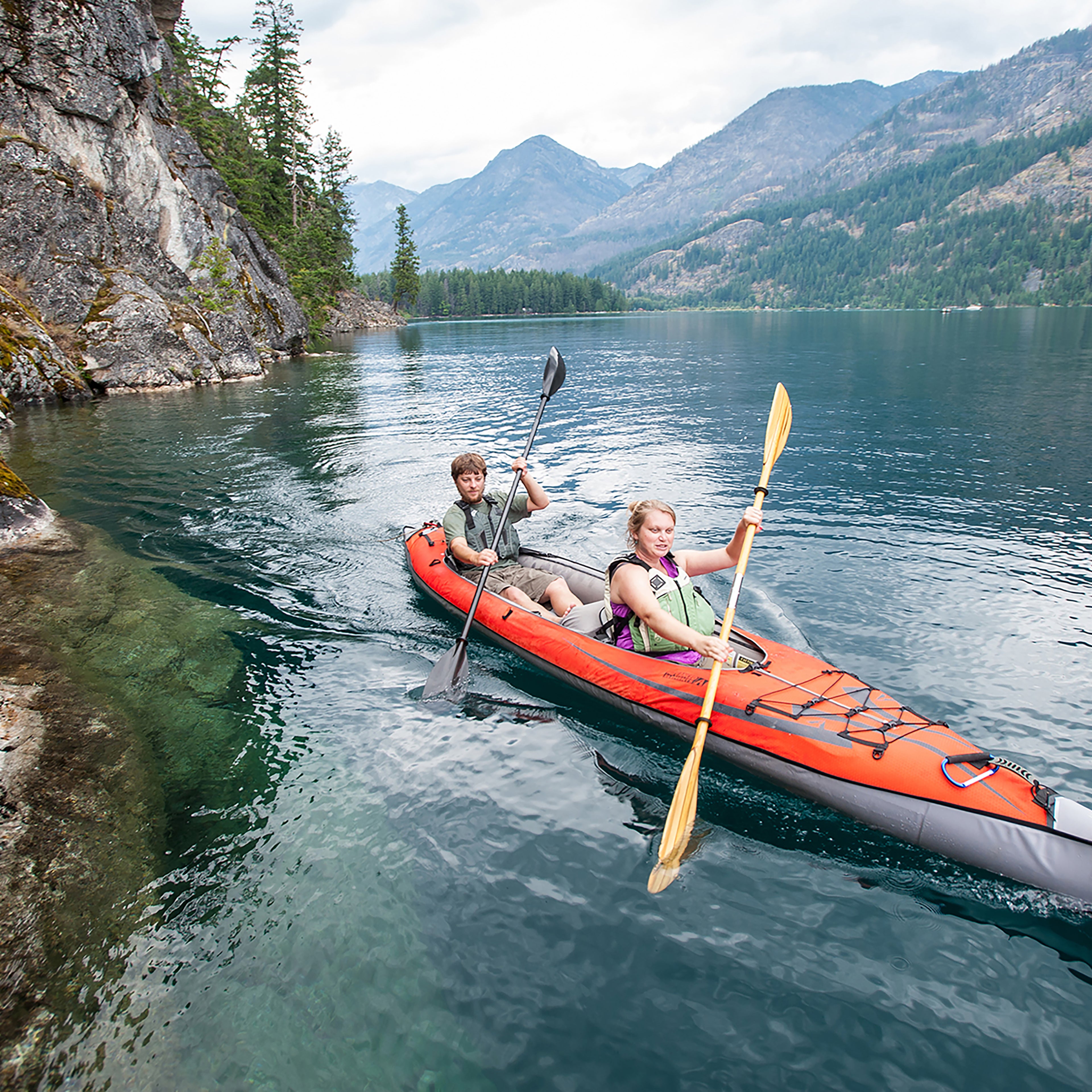 Kayak convertible AdvancedFrame™ avec pompe
